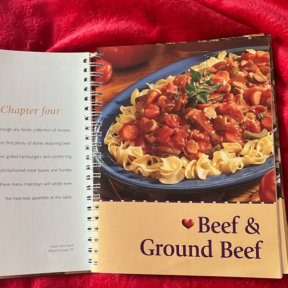 Taste of home family collection cookbook - Picture 4 of 8